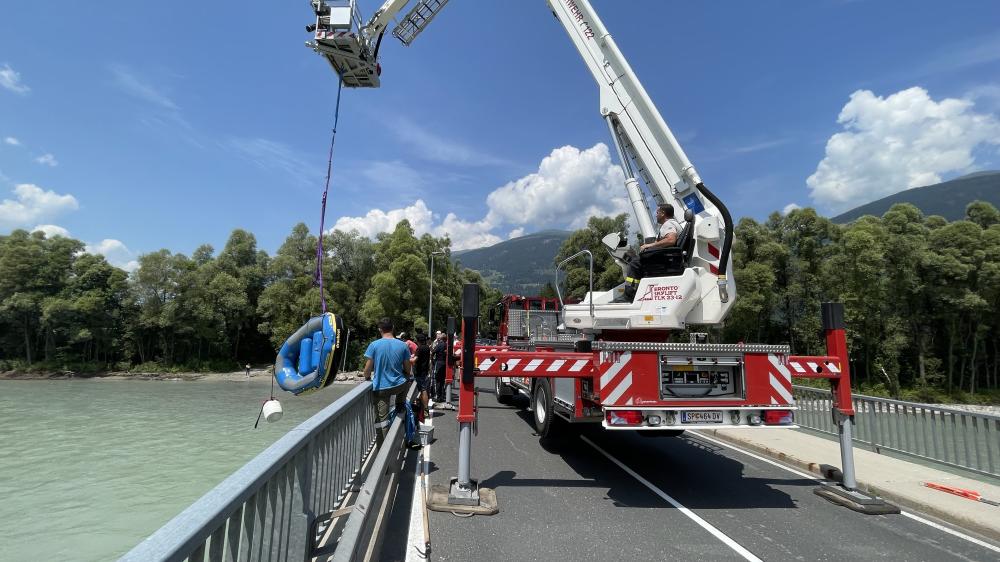 Bootsbergung Draubrücke